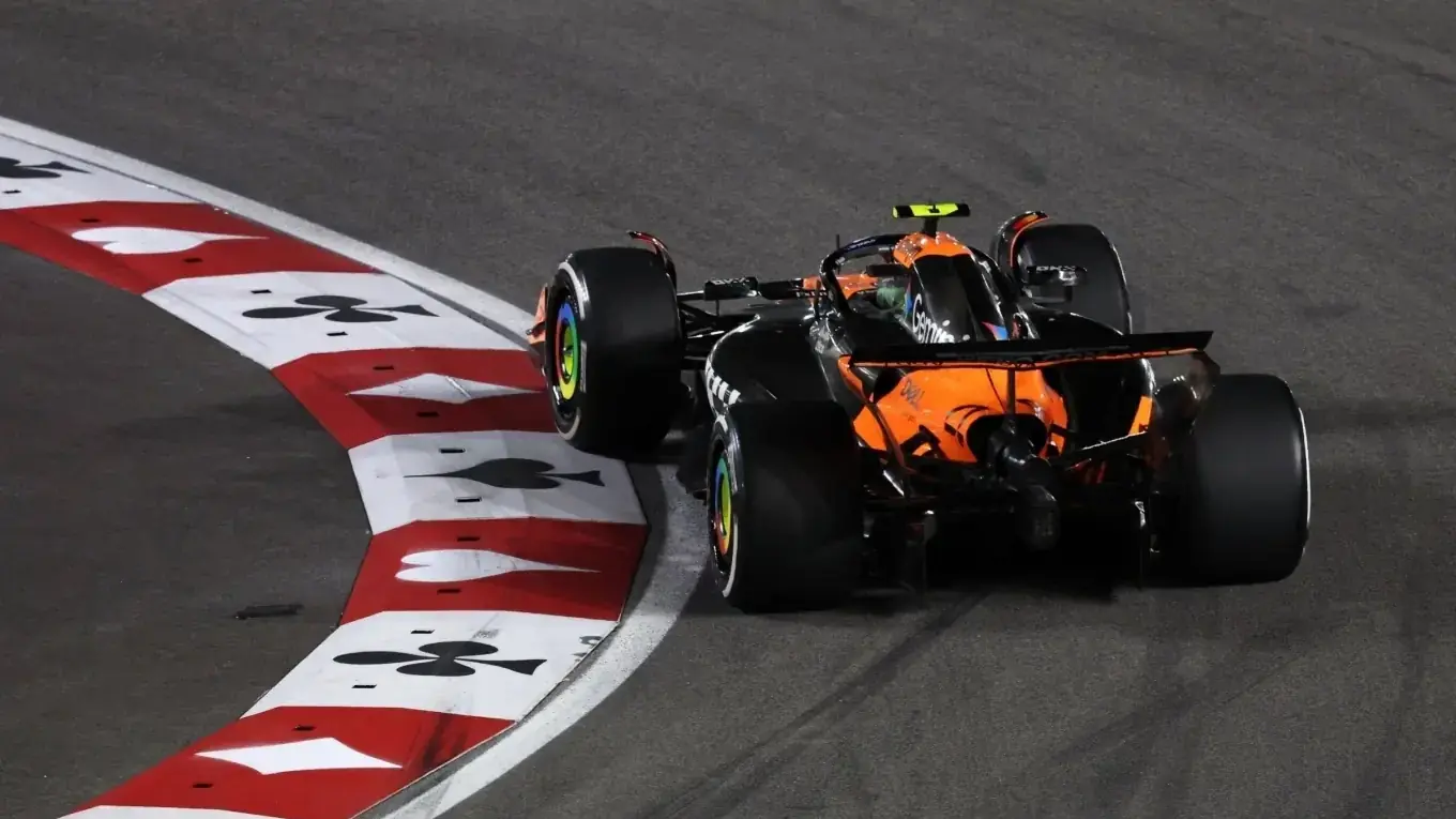 Diễn biến bất ngờ tại chặng F1 Las Vegas